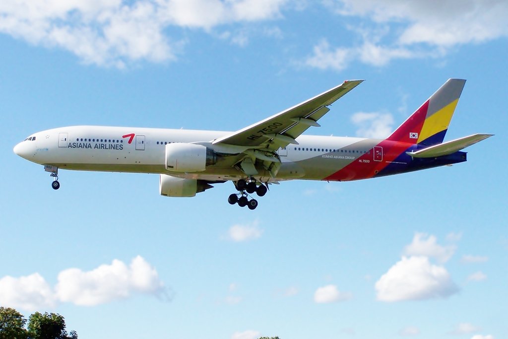 asiana-airlines-reviews-schedule-and-tickets-booking