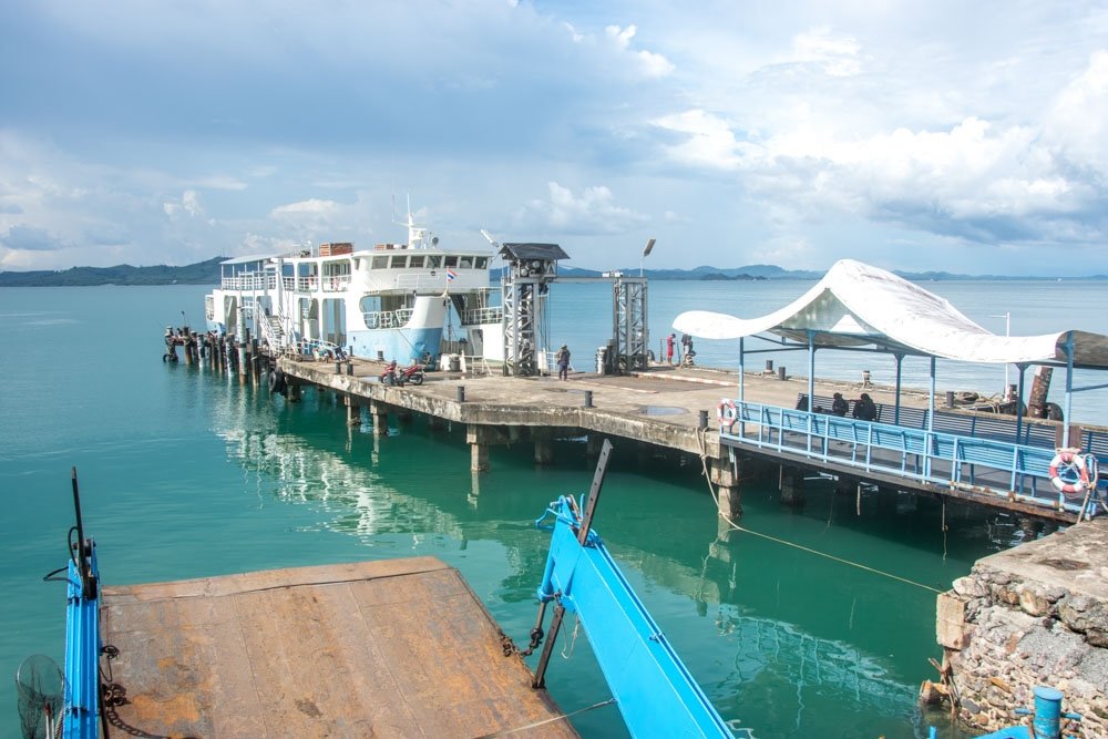 Thailand – A car ferry to Koh Chang